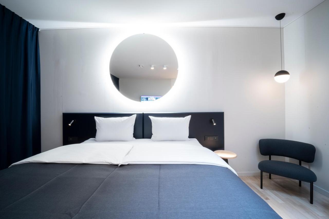 Quality Hotel Friends Solna Buitenkant foto