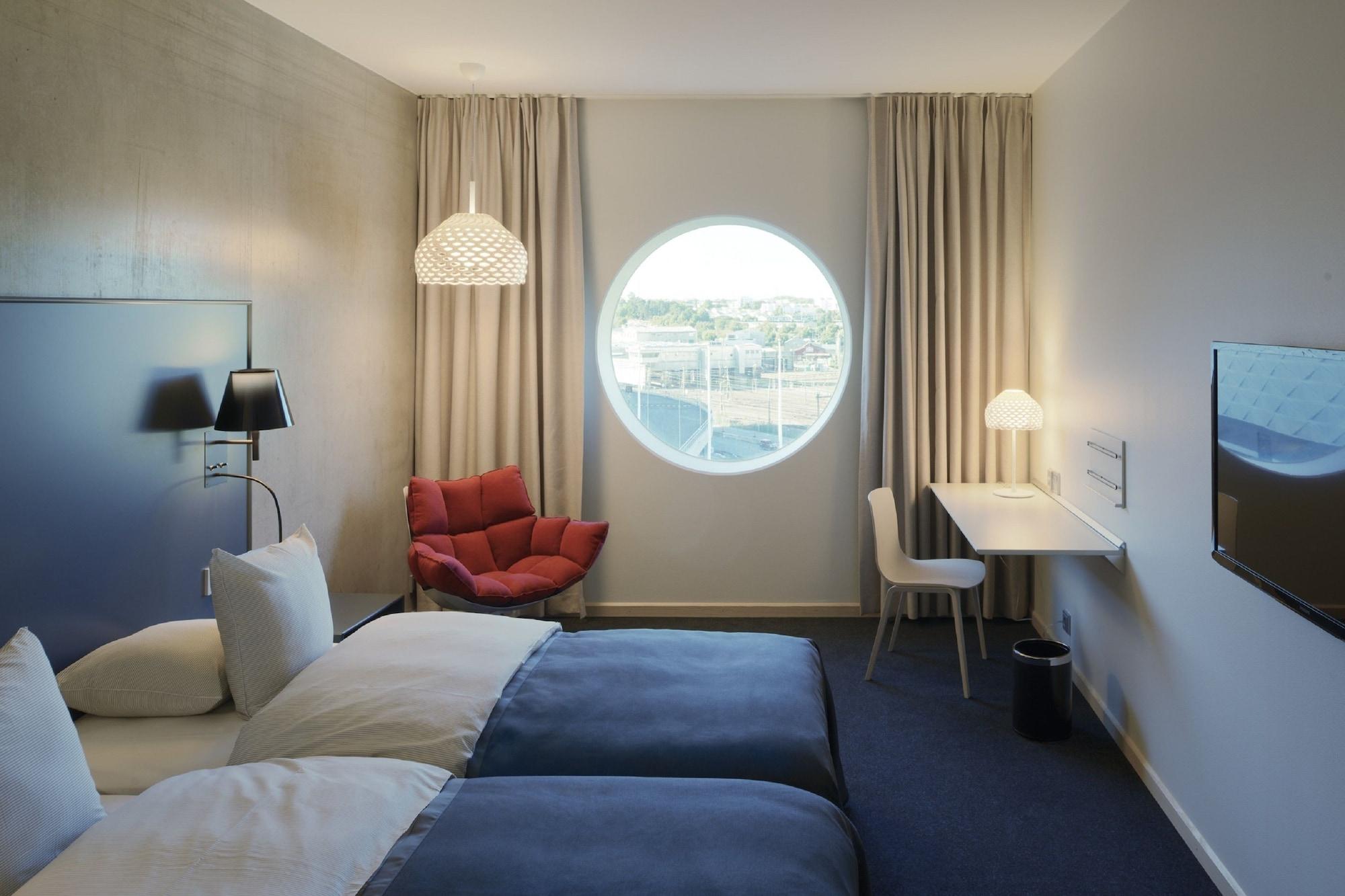 Quality Hotel Friends Solna Buitenkant foto