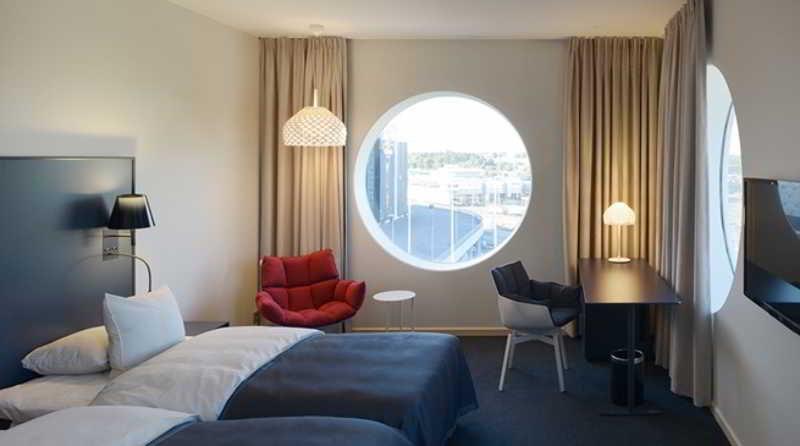 Quality Hotel Friends Solna Buitenkant foto
