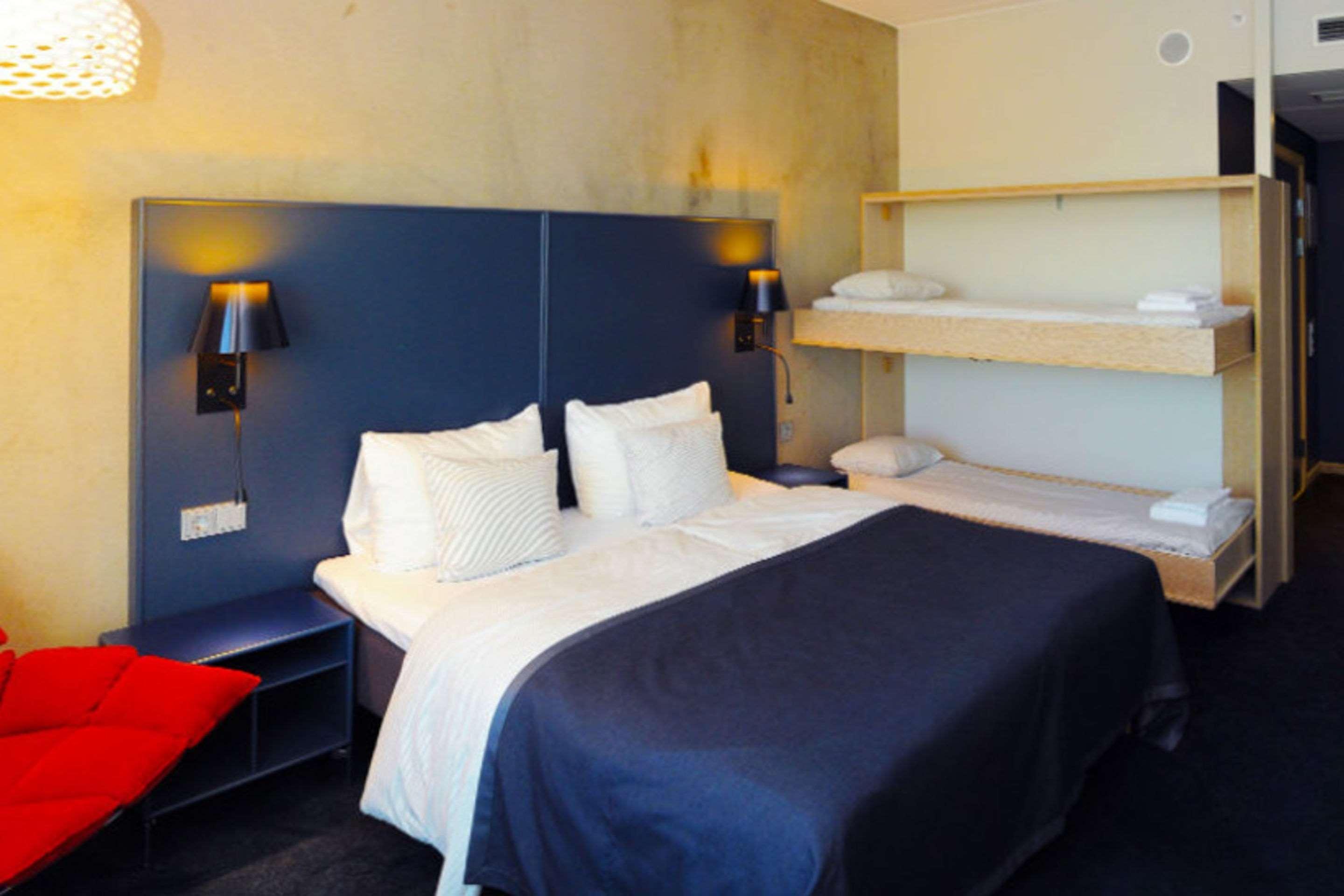 Quality Hotel Friends Solna Buitenkant foto