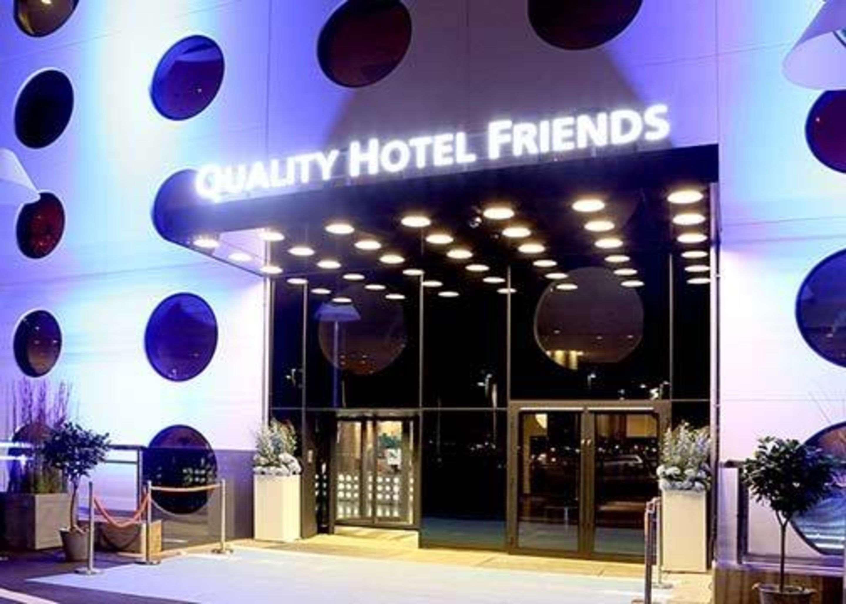 Quality Hotel Friends Solna Buitenkant foto