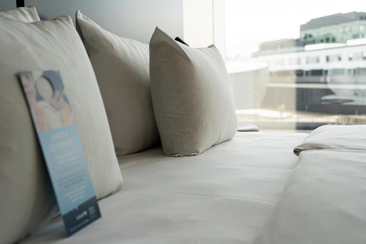 Quality Hotel Friends Solna Buitenkant foto