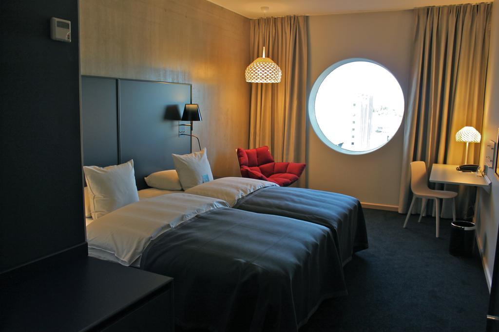 Quality Hotel Friends Solna Buitenkant foto