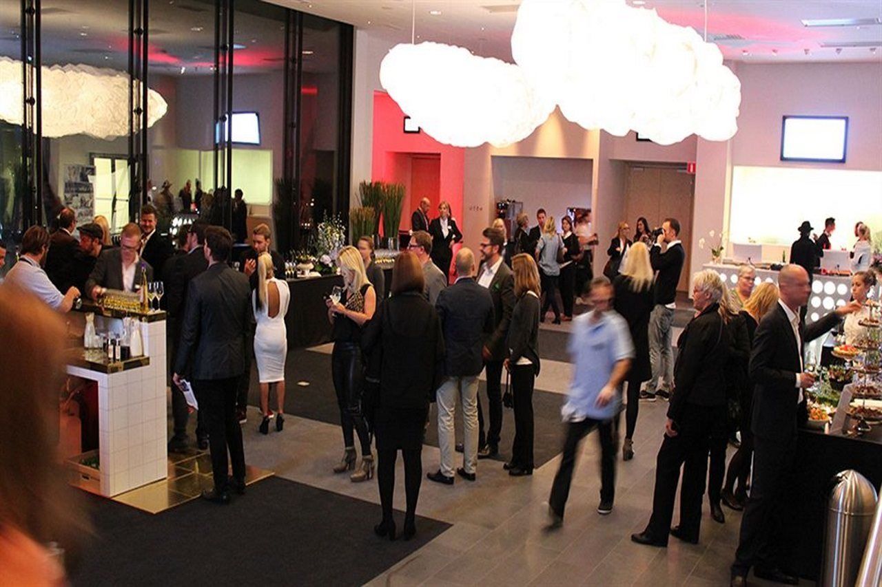 Quality Hotel Friends Solna Buitenkant foto