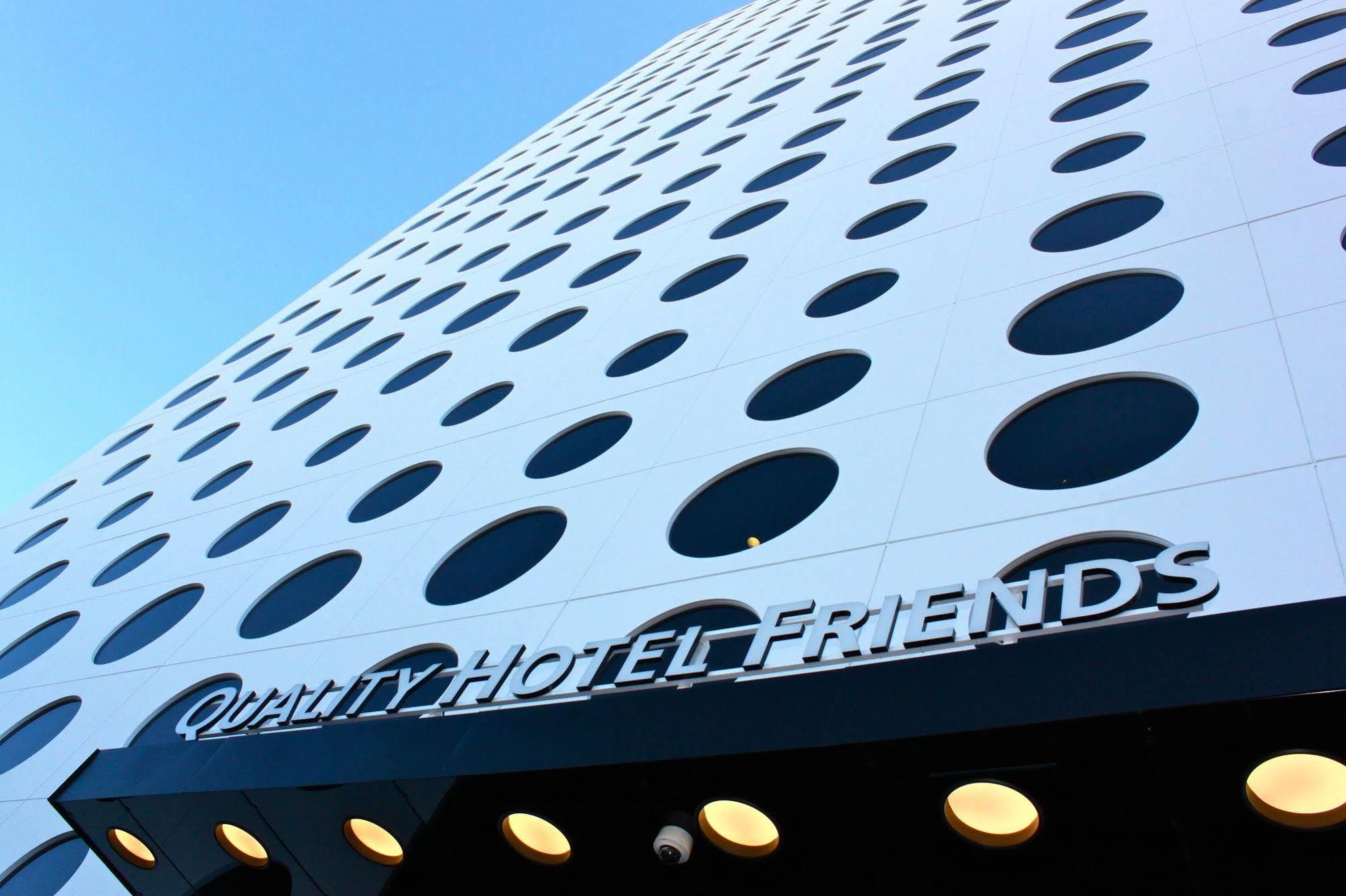 Quality Hotel Friends Solna Buitenkant foto